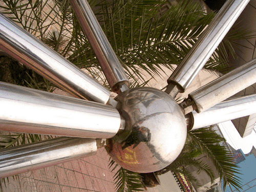 海城不锈钢螺栓球网架