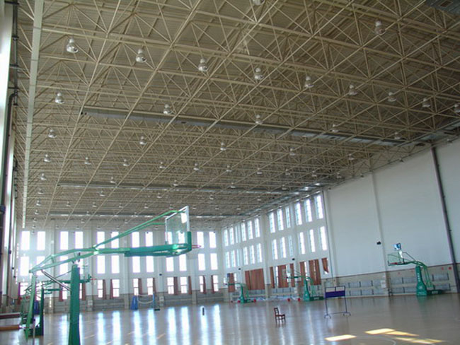 海城篮球馆网架